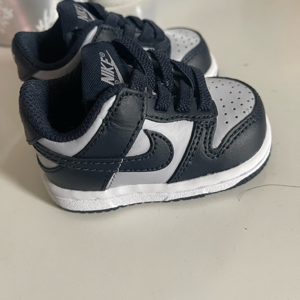 Jordan dunks - Picture 4 of 4